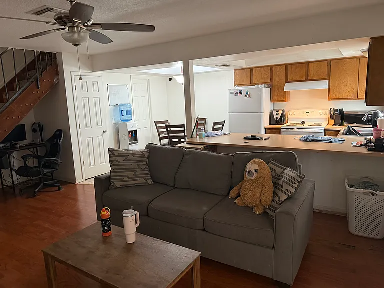 6189 S Alameda Rd #3 — Photo 6