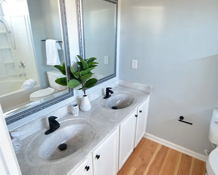 7920 McGarry Trl — Photo 17