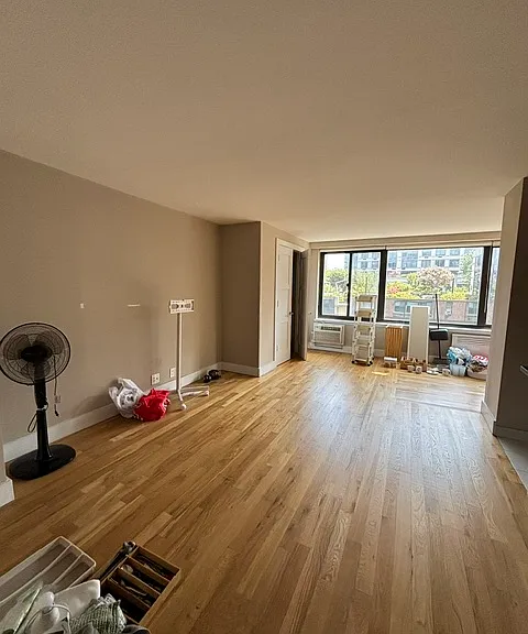792 Columbus Ave #3T — Photo 3