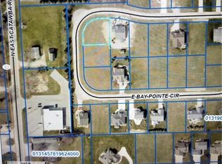 5400 E Bay Pointe Cir, Port Clinton, OH 43452