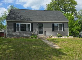15 Holly Dr, Nashua, NH 03063