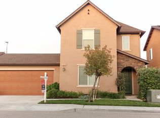 493 S Renn Ave, Fresno, CA 93727