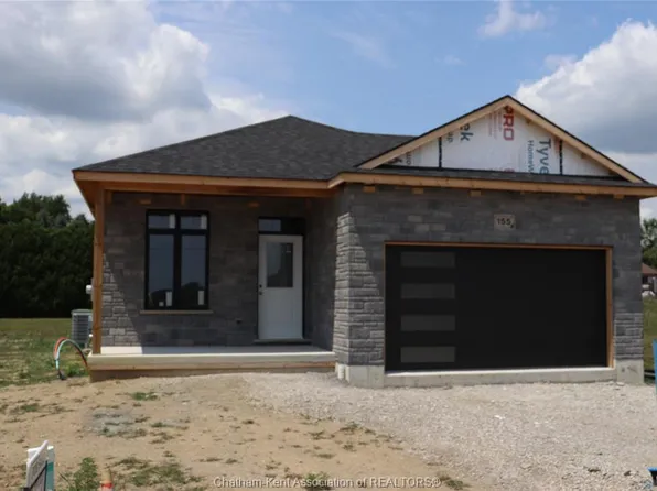 155 Lanz Blvd, Chatham Kent, ON N0P 1A0