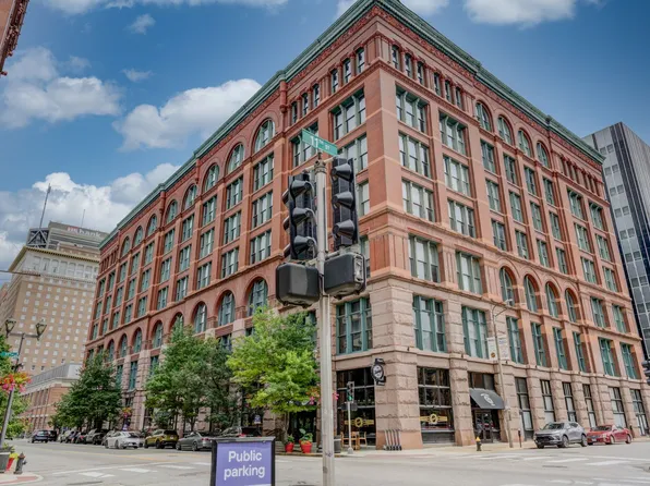1113 Washington Ave Unit 418, Saint Louis, MO 63101