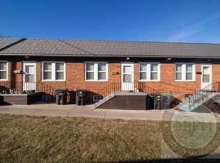 3002 Dewey Ave, Omaha, NE 68105