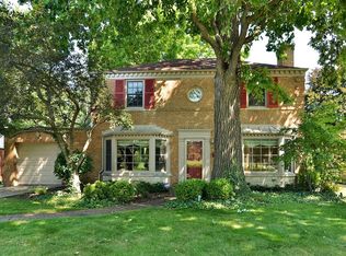 9323 Central Park Ave, Evanston, IL 60203