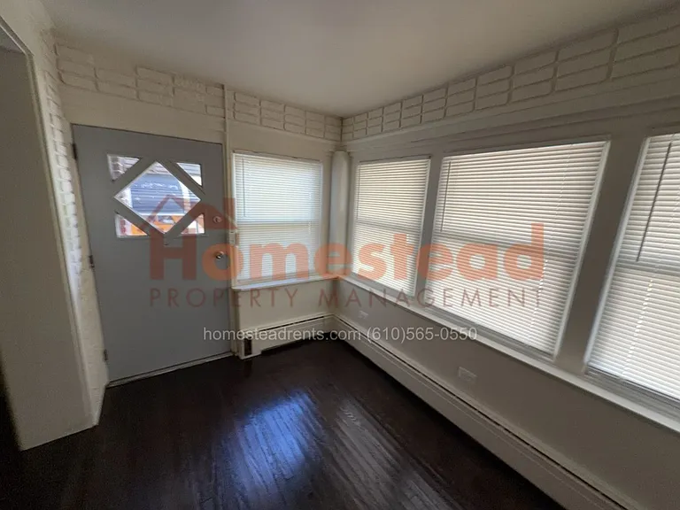 206 N 6th St — Photo 4