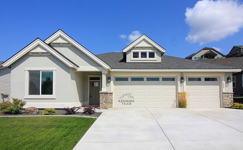1st image of 2268 Legacy Ln