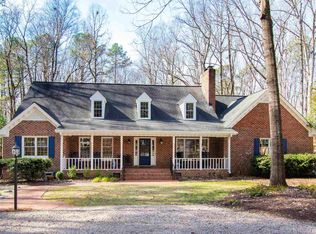 9429 Bartons Creek Rd, Raleigh, NC 27615