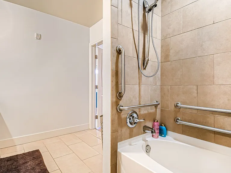 3401 Arapahoe Ave #109 — Photo 17