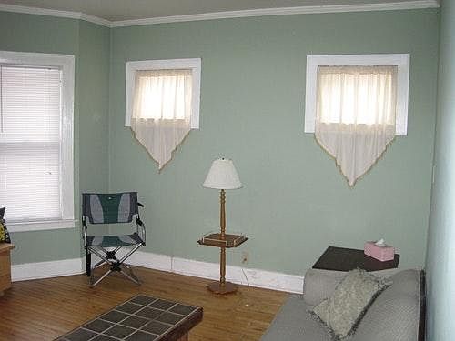2nd image of 1715 E Riverside Pl