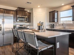 7825 Savannah Height Ave #609, Bakersfield, CA 93313