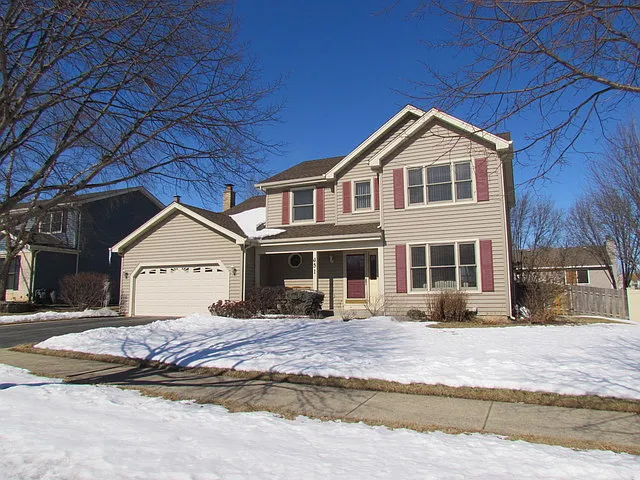 651 Matthew Ln photo 1