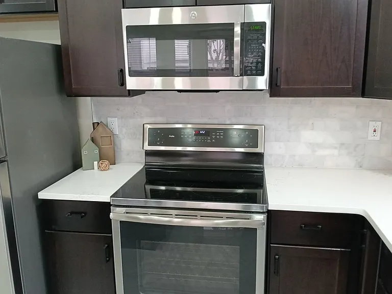 8116 Corte De Aguila NW — Photo 3