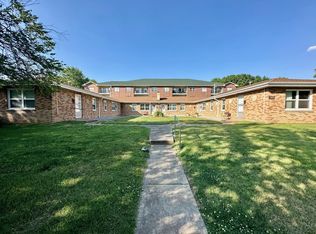 7022 Jamieson Ave APT F, Saint Louis, MO 63109