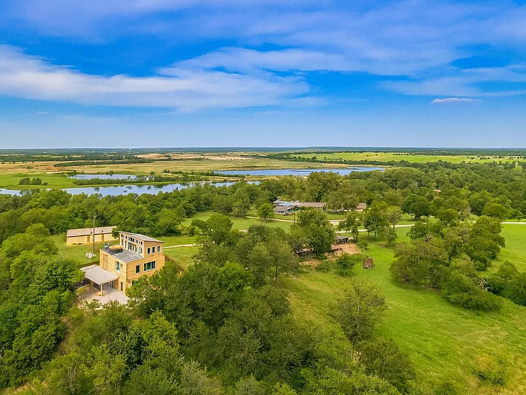 520 Double Eagle Ranch Dr — Photo 10