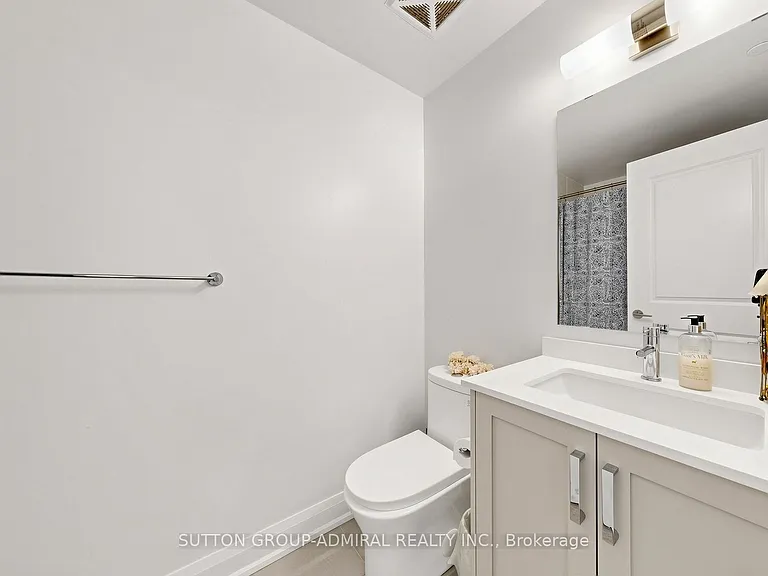 20 Gatineau Dr #1708E — Photo 14