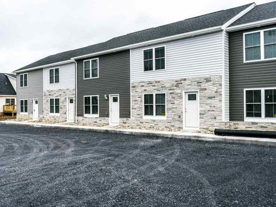 1st image of 185 Edom Ln