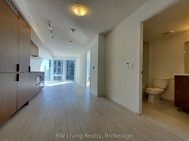 60 Shuter St #2603 — Photo 6