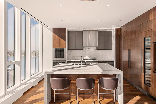 1 West End Avenue #35B in Lincoln Square, Manhattan | StreetEasy 1 West End Avenue #35B in Lincoln Square, Manhattan | StreetEasy