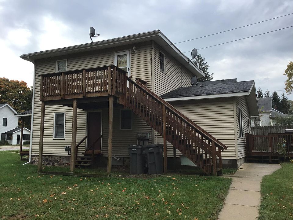 1st image of 218 Grand Rapids St #2
