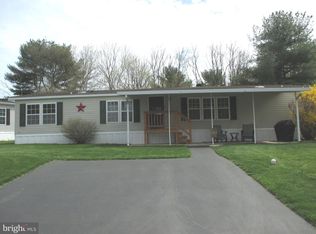 84 Shawna Ave, York, PA 17402