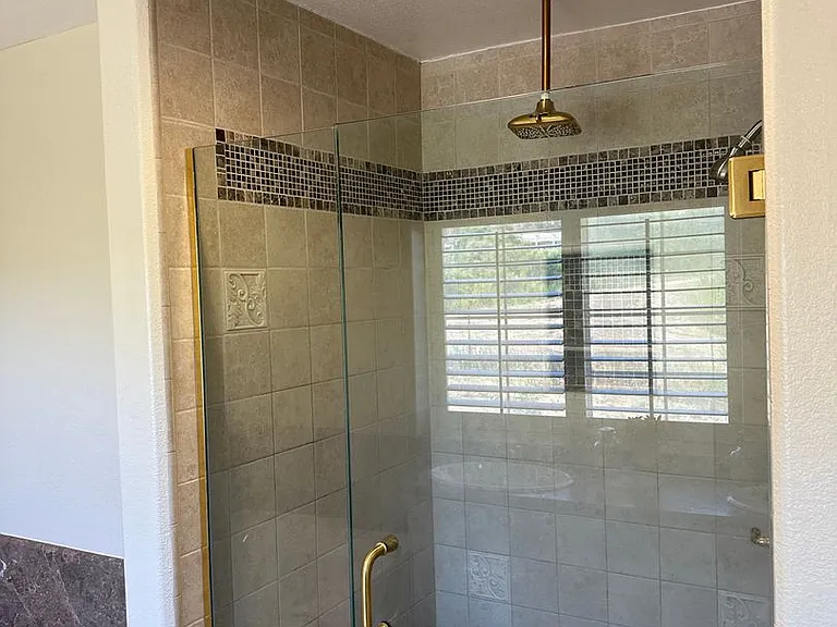 2340 Mount Elena Way — Photo 16