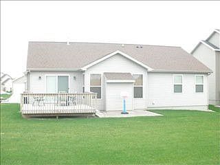 1st image of 5421 Applewood Ln