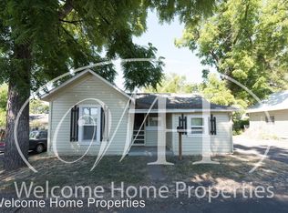 212 SE Birch Ave, College Place, WA 99324