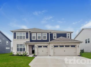 4883 Morenci Ct, New Palestine, IN 46163