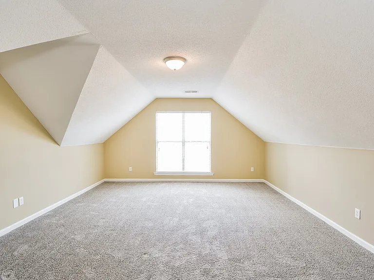 4599 Tulip Bend Dr — Photo 15