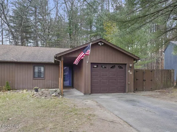 46 Pepperbush Place, Malta, NY 12020