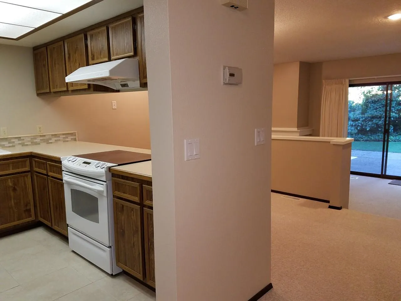 2 bed, 1.5 bath, 1200 sqft, $2,900 — Photo 3