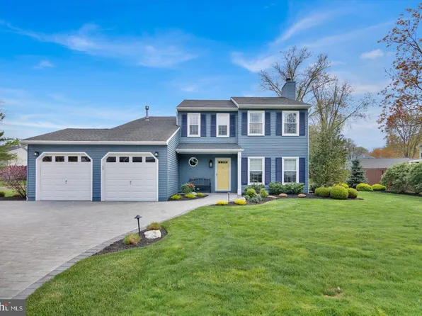 68 Dunhill Dr, Voorhees, NJ 08043