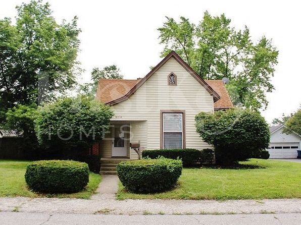304 E 4th St