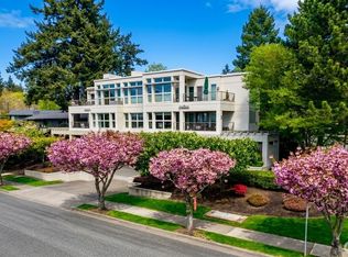 Meydenbauer Square, Bellevue, WA 98004
