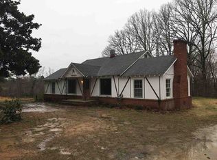 1905 Pleasant Springs Rd, Henderson, TN 38340