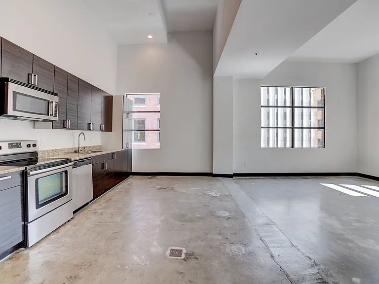 Vandever Lofts — Photo 71