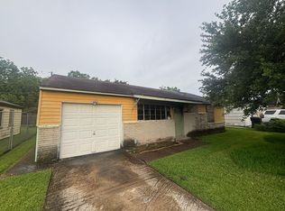 10517 Rosehaven Dr, Houston, TX 77051