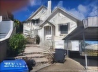 1410 Center St, Honolulu, HI, 96816
