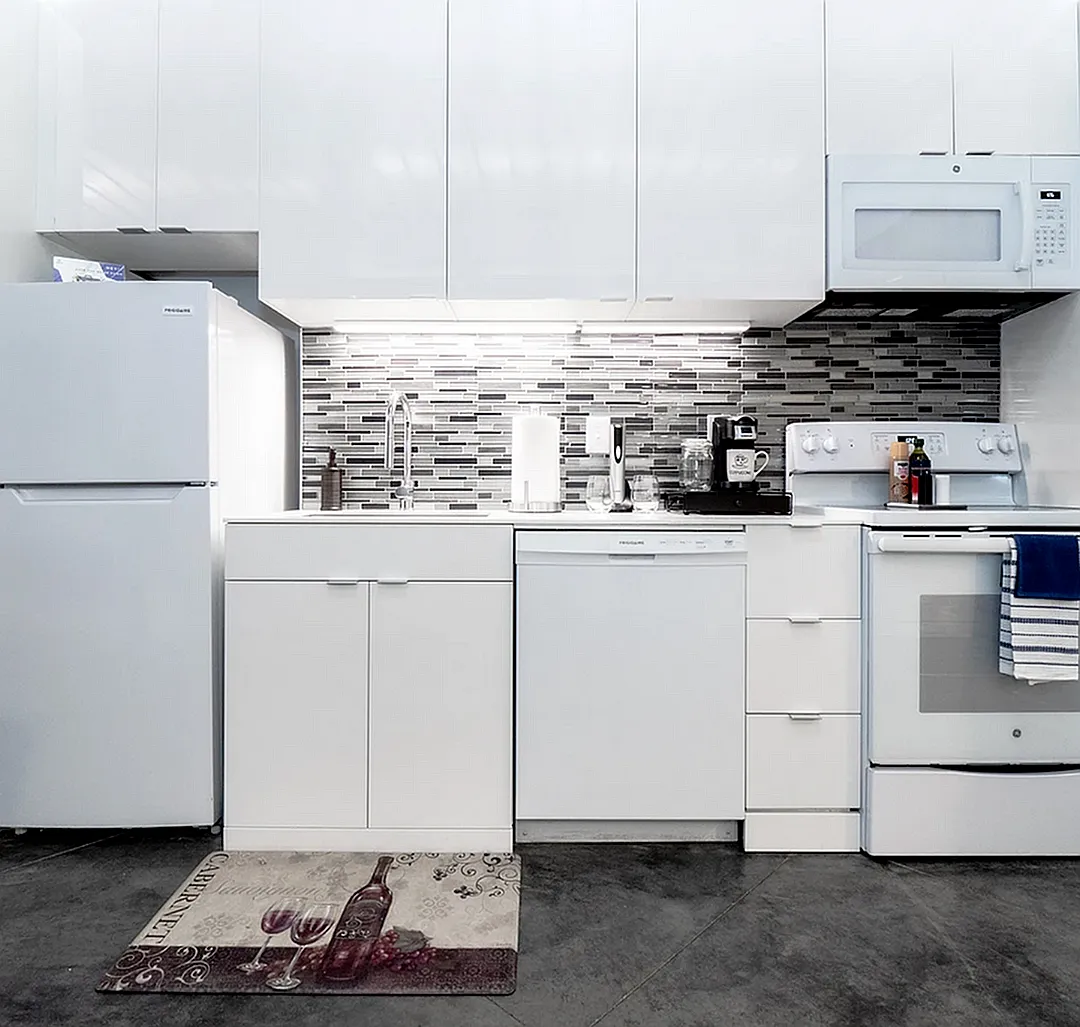 Delilah Lofts — Photo 3