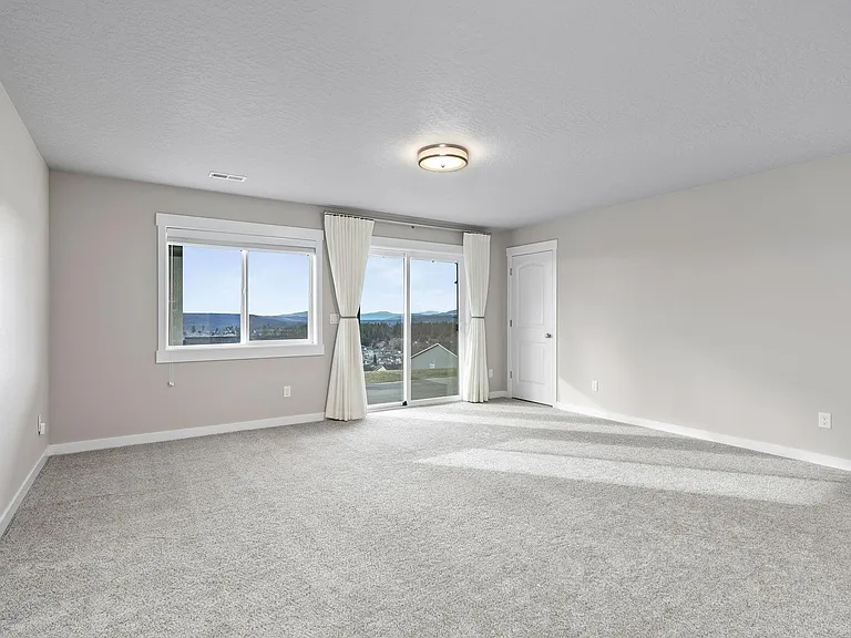 4740 W Derek Ave — Photo 34