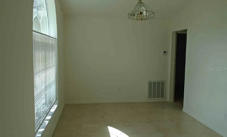 3142 Atwater Dr — Photo 3