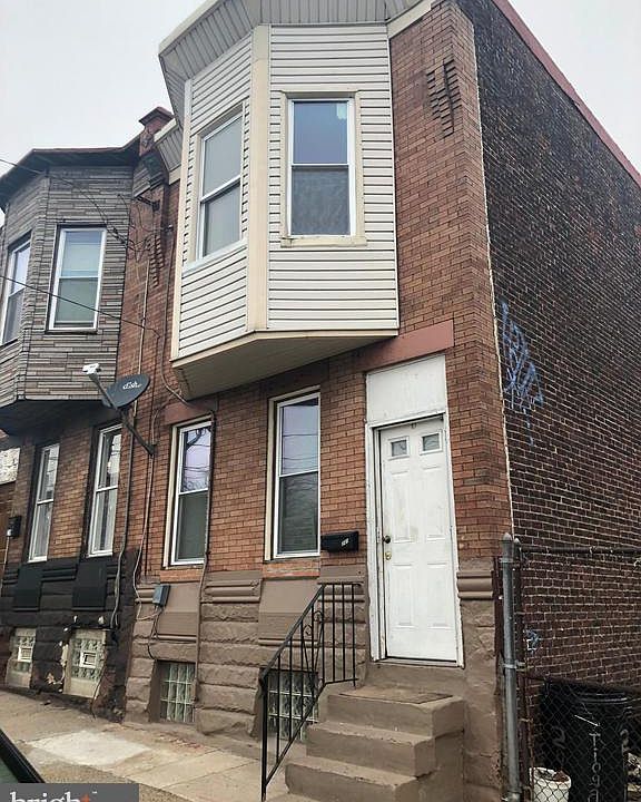2nd image of 241 E Tioga St