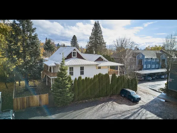 2006 E 11th St Unit B, Vancouver, WA 98661