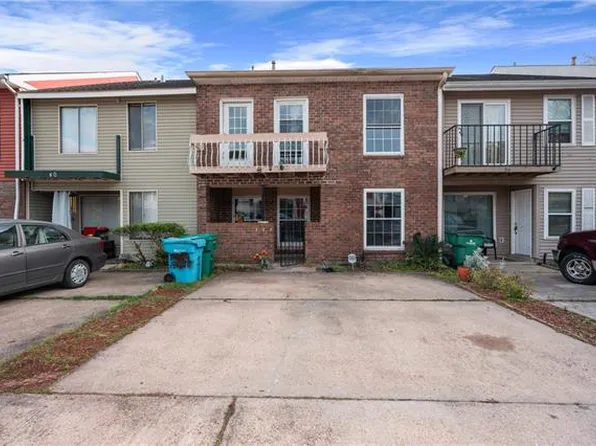 38 Stanton Hall Dr, Destrehan, LA 70047