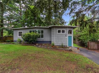 9919 SW 52nd Ave, Portland, OR 97219