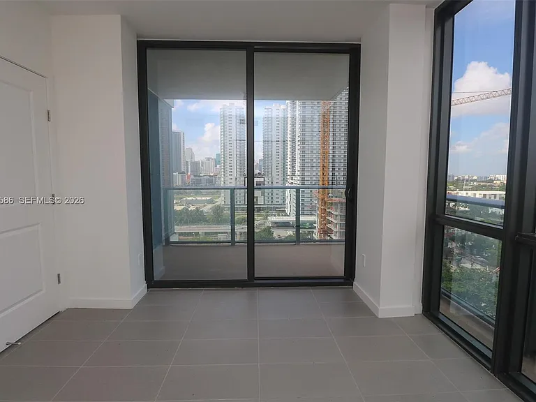 1600 NE 1st Ave #1010 — Photo 12