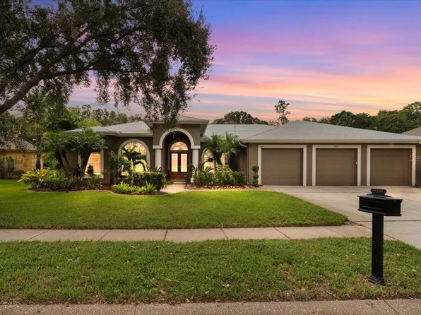 4891 Juniper Dr, Palm Harbor, FL 34685