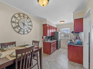 214 Avenue A, Bayonne, NJ 07002